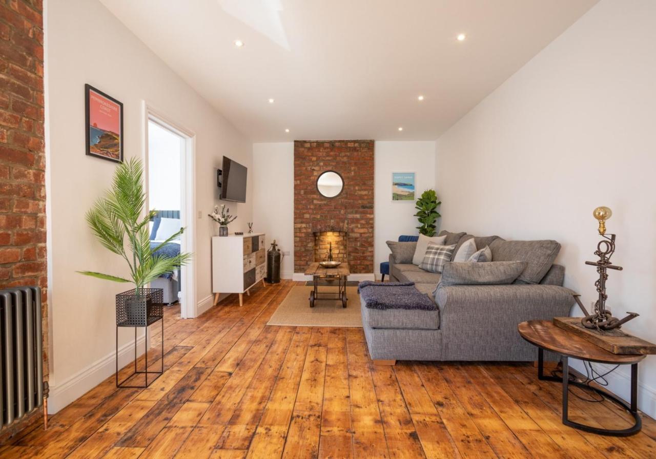 Ty Llwyd Apartments - Poppit Saint Dogmaels Bagian luar foto
